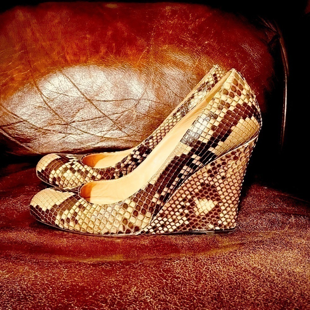 Christian Louboutin Ron Ron Zeppa 100mm wedge heels. 100% Authentic. EU39